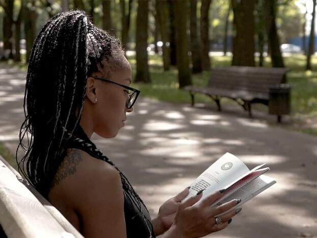 LULWoman-On-Park-Bench-Reading-1- LULWoman-On-Park-Bench-Reading-1-