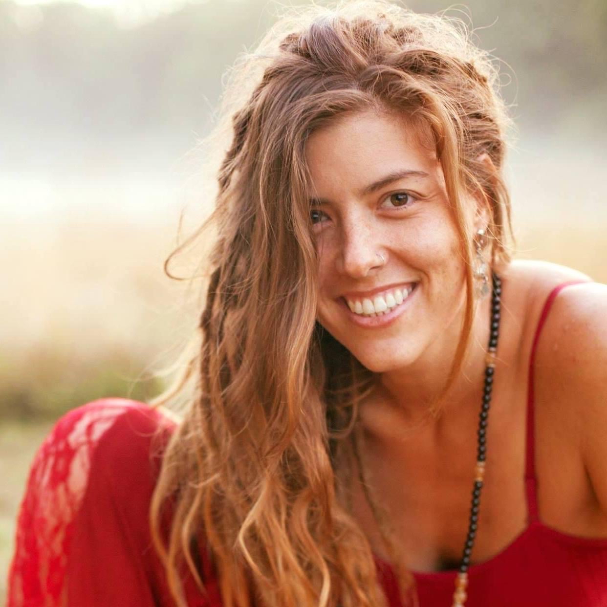 Amanda Ananda Amanda Ananda