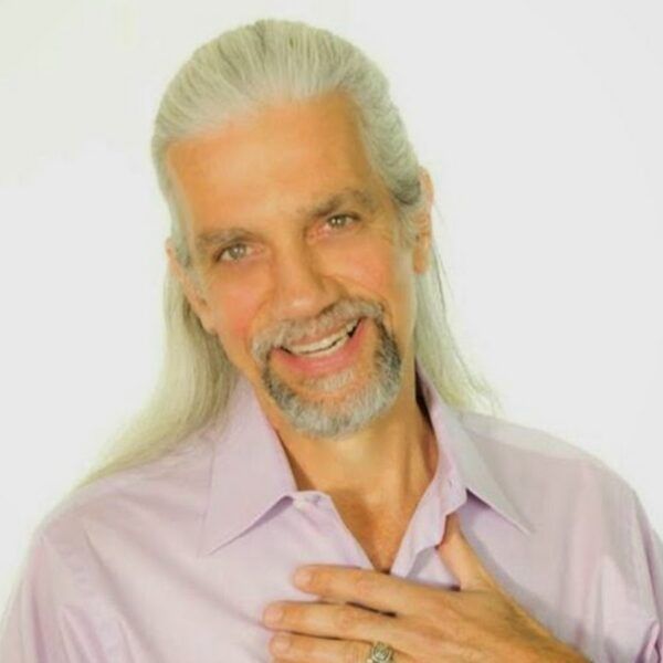 <h4>Scott Catamas</h4><span>Master Relationship Coach &<br /> Founder of The Love Coach Academy</span>